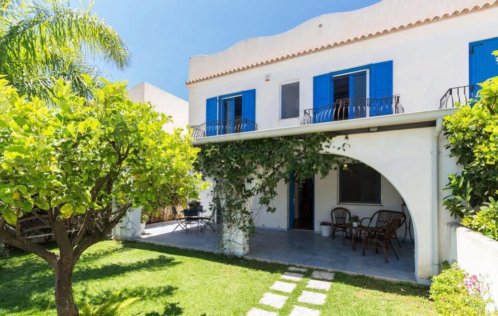 Villa Oliana Marina di Ragusa Exterior foto
