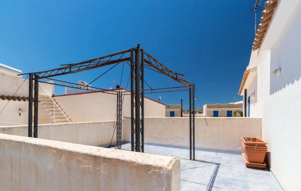 Villa Oliana Marina di Ragusa Exterior foto